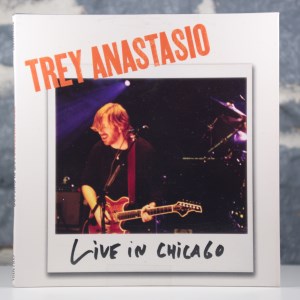 Live in Chicago (01)